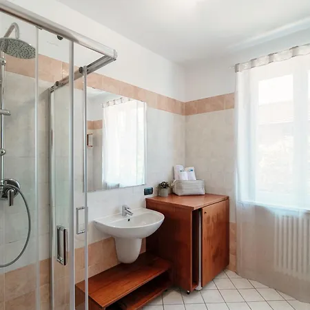 Casa Olivo By Quokka 360 - Flat With Sun Terrace In * Τσερνόμπιο