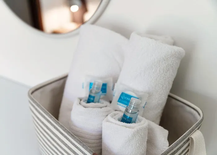 Casa Olivo By Quokka 360 - Flat With Sun Terrace In * Cernobbio