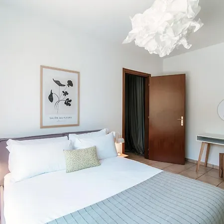 Casa Olivo By Quokka 360 - Flat With Sun Terrace In 切尔诺比奥